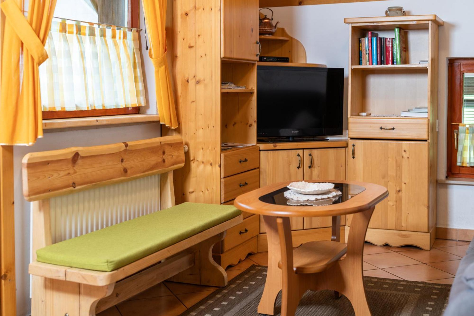 Apartma Metka ボーヒニ エクステリア 写真